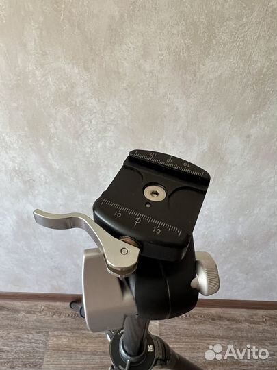 Голова штативная RRS BH-40