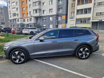 Volvo V60 Cross Country 2.0 AT, 2019, 85 000 км, с пробегом, цена 3 549 000 руб.