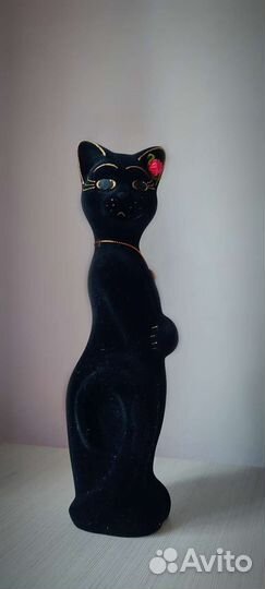 Статуэтка керамическая,бархатная черная кошка