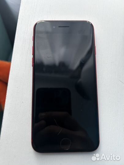 iPhone SE (2020), 64 ГБ