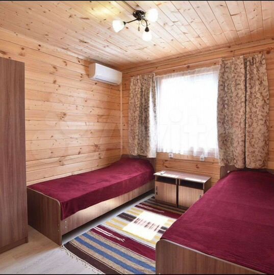 Гостиница, 210 м²