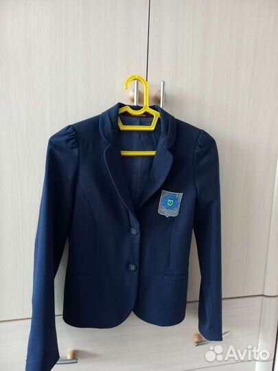 Школьный костюм 