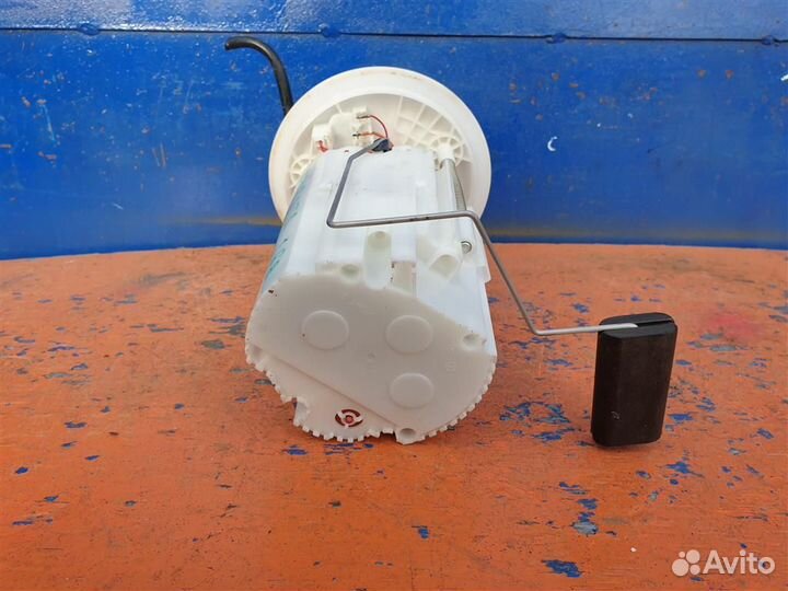 Бензонасос в сборе Ford Fiesta 6 USA 1,6 2012-2019