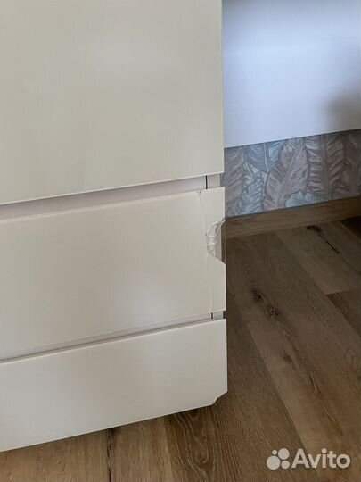 Компьютерный стол белый