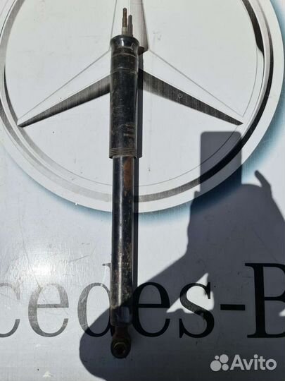 Комплект задних амортизаторов Mercedes W211