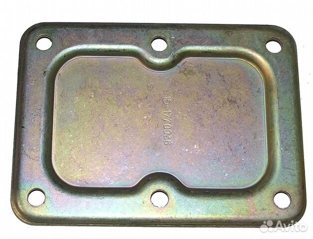 Крышка люка картера делителя передач верхняя