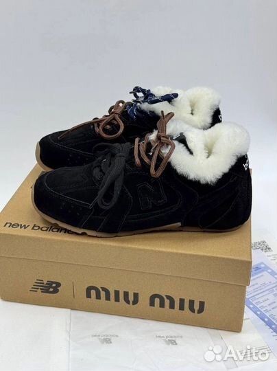 Кроссовки new balance miu miu с мехом