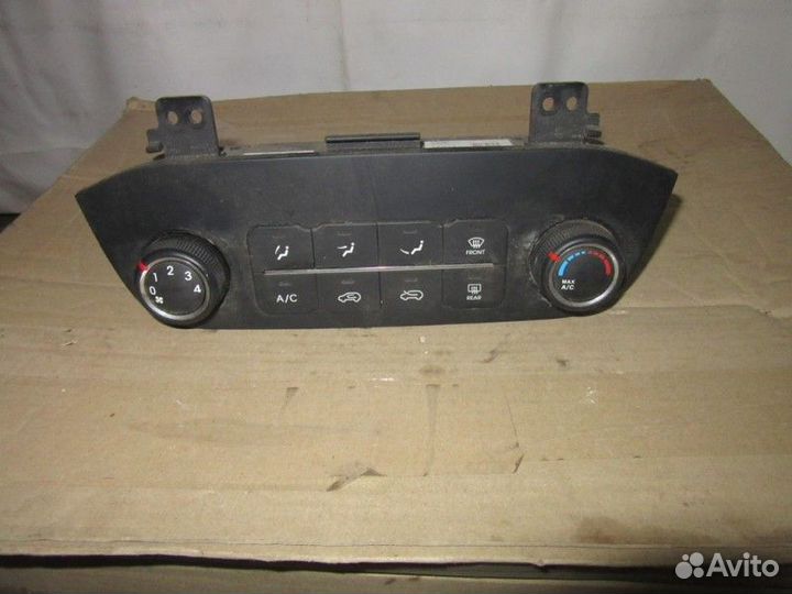 Блок управления климатом Kia Sportage