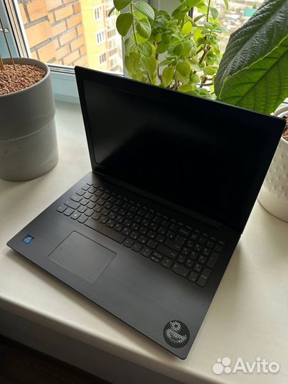 Lenovo IdeaPad 330-15ICH 81FK003HRU