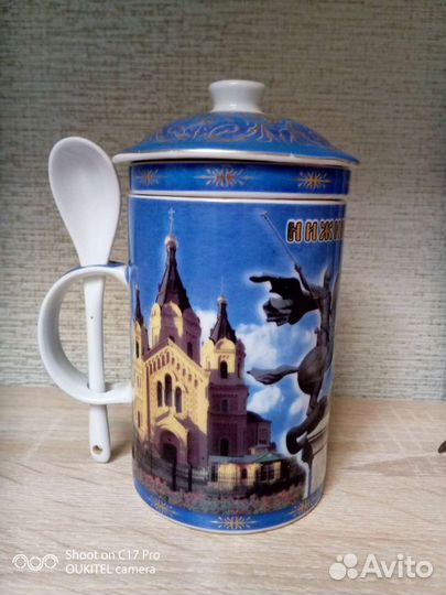 Фарфоровая кружка-сувенир заварочная и стаканы