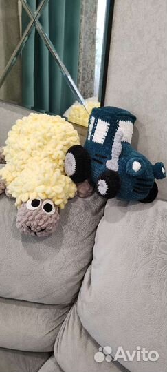 Вязанные трактор ручной работы