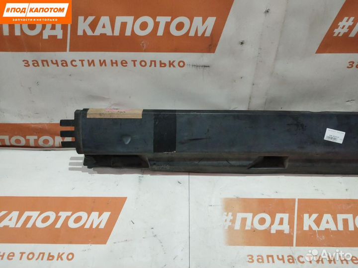 Накладка на порог правая Volkswagen Passat B6 2007