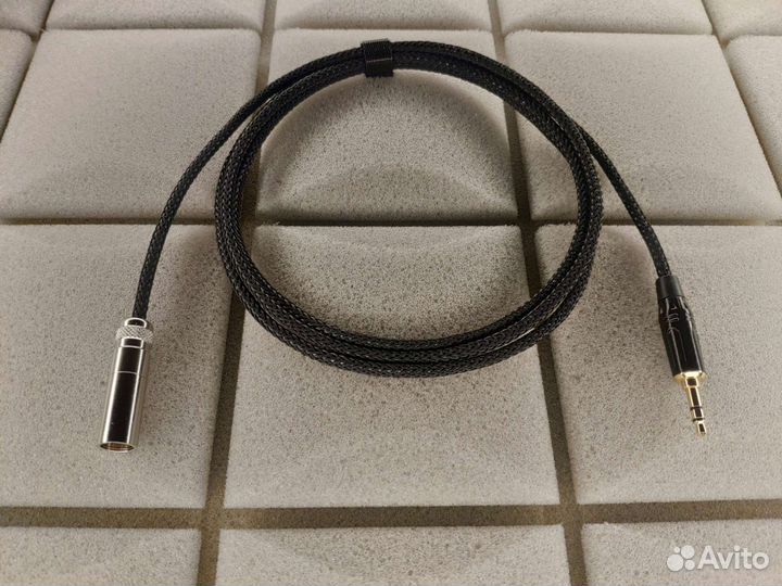 Mini Xlr 3pin штекер - jack 3,5 st Tasker c401