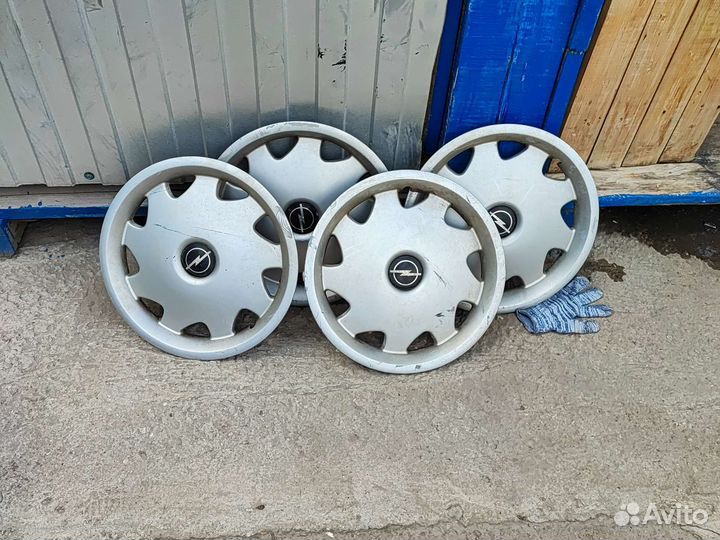 Колпаки opel omega
