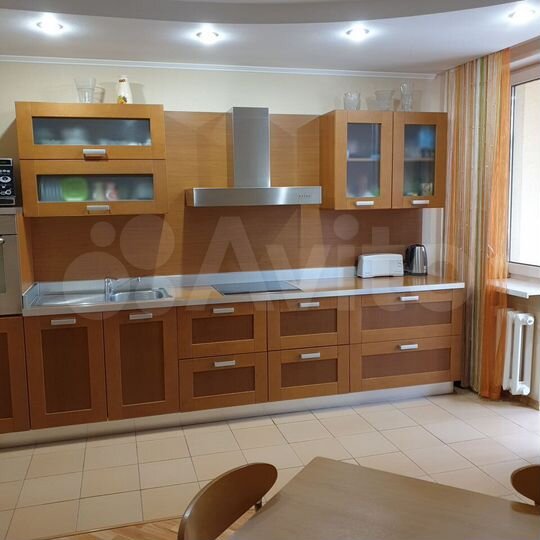 3-к. квартира, 111,3 м², 3/6 эт.