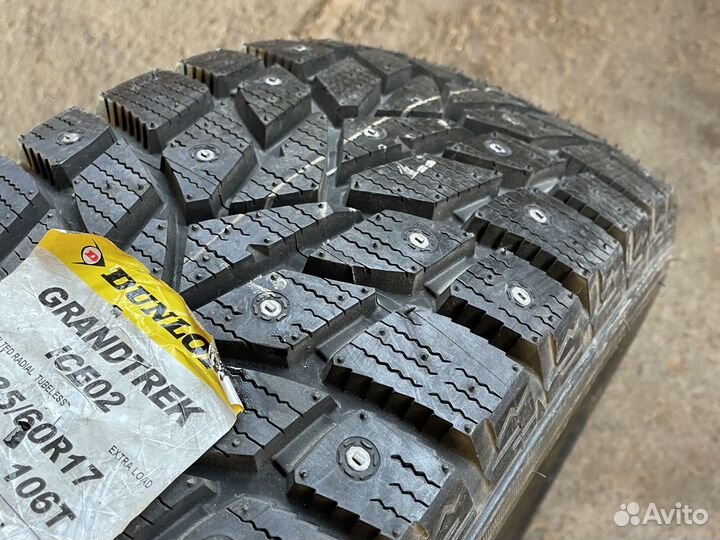 Dunlop Grandtrek Ice 02 235/60 R17