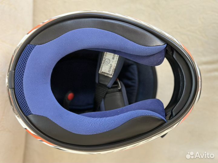 Мотоциклетный шлем suomy