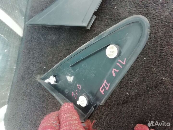 Накладка переднего крыла правая Ford Focus2 2004-2