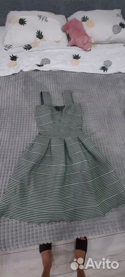 Бандажное платье 42