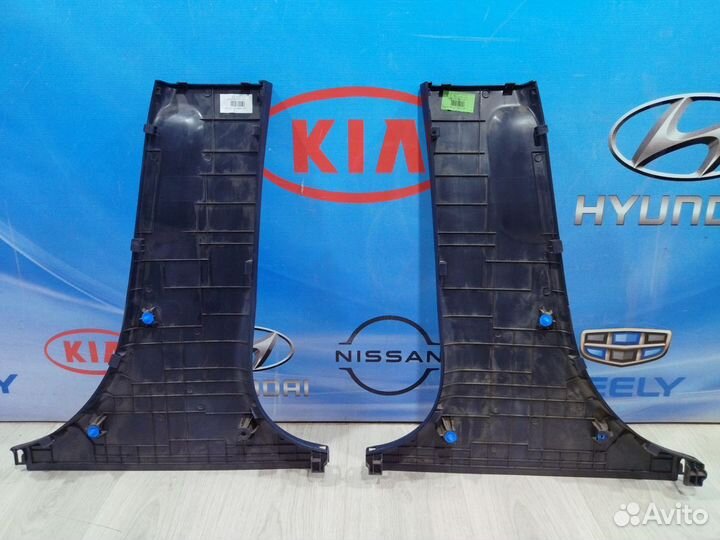 Обшивка средней стойки накладка ремня безопасности