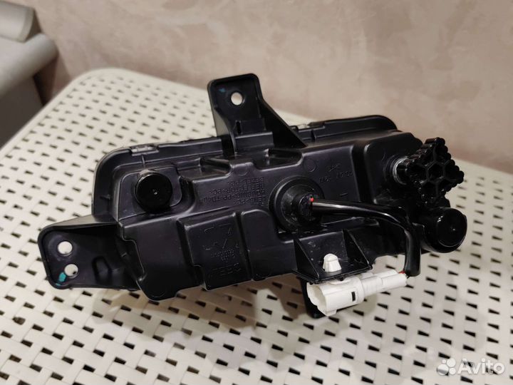 Фара противотуманная Geely Coolray