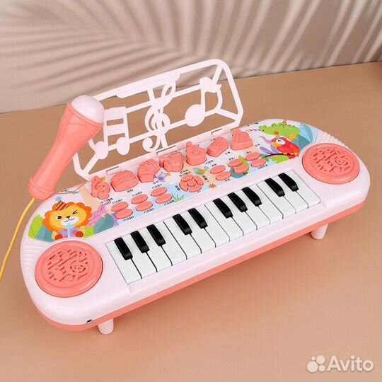 Детское пианино с микрофоном
