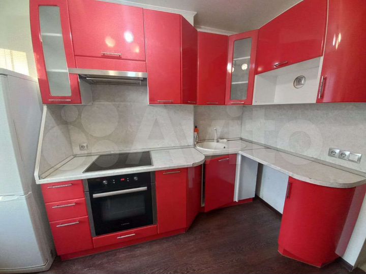 2-к. квартира, 65 м², 6/9 эт.