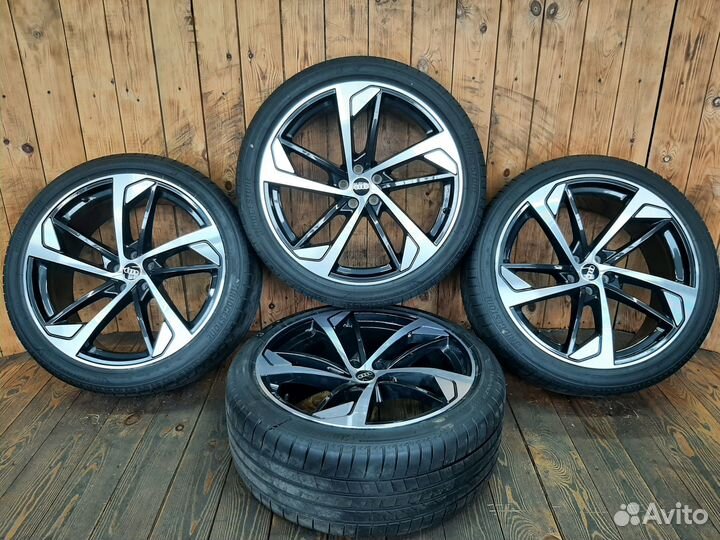 Оригинальный комплект r22 Audi Q7 4M