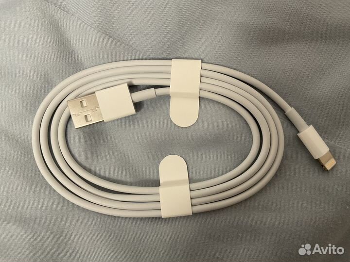 Новый Apple lightning кабель из комплекта оригинал