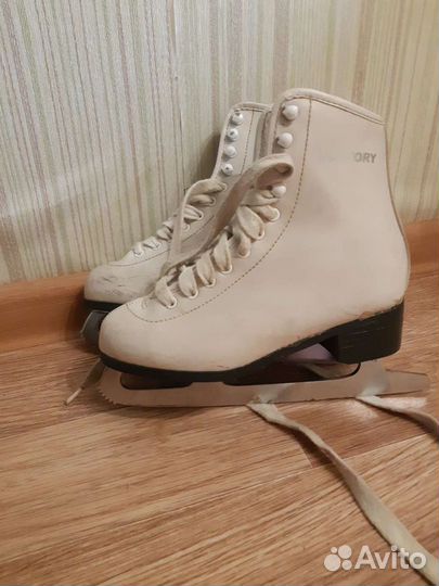 Коньки 35р