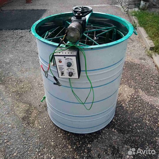 Медогонка 4 рамочная электрическая