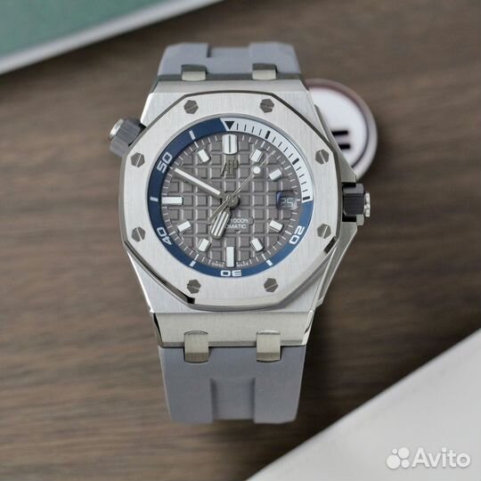 Часы Audemars Piguet Royal Oak 15720ST Grey