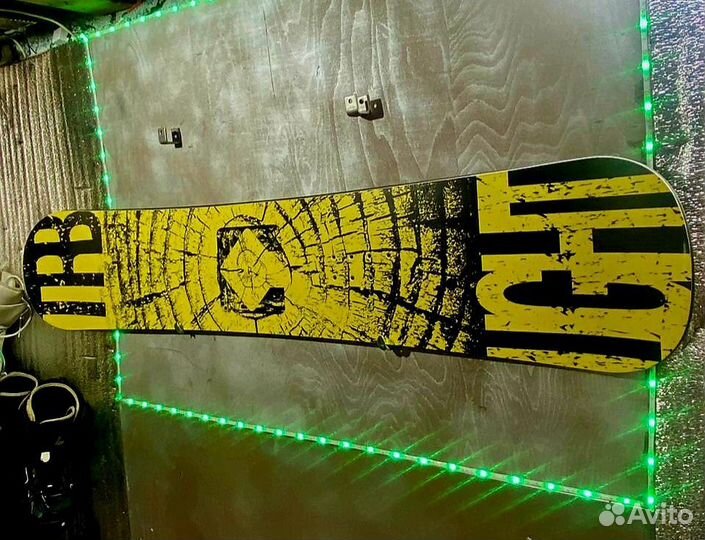 Сноуборд 163 см новый