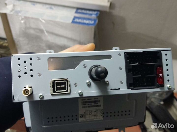 Магнитола в автомобили бу