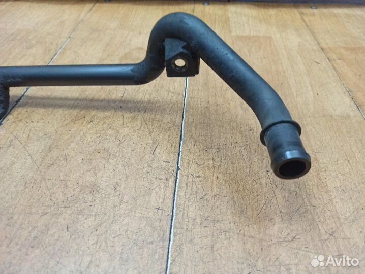 Патрубок системы охлаждения двигателя Ford Mondeo