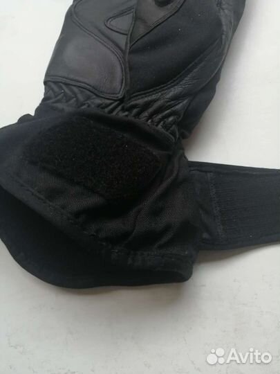 Мотоперчатки