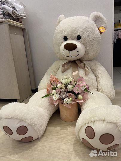 Плюшевый медведь 130 см