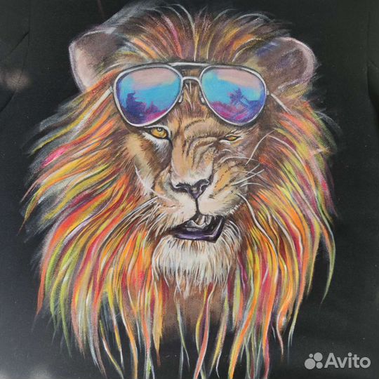 Роспись на одежде текстильными красками. Рисунок н