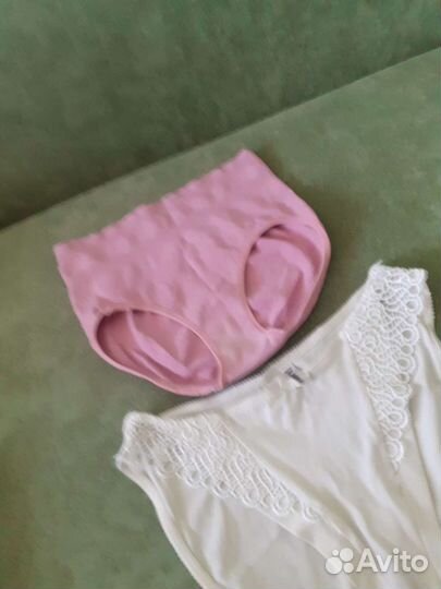 2 новых бюстгальтера и новые трусики