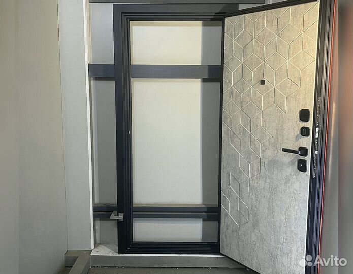 Дверь входная с терморазрывом