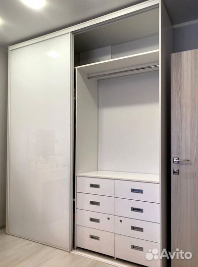 Шкаф в прихожую на заказ.Доставка и сборка