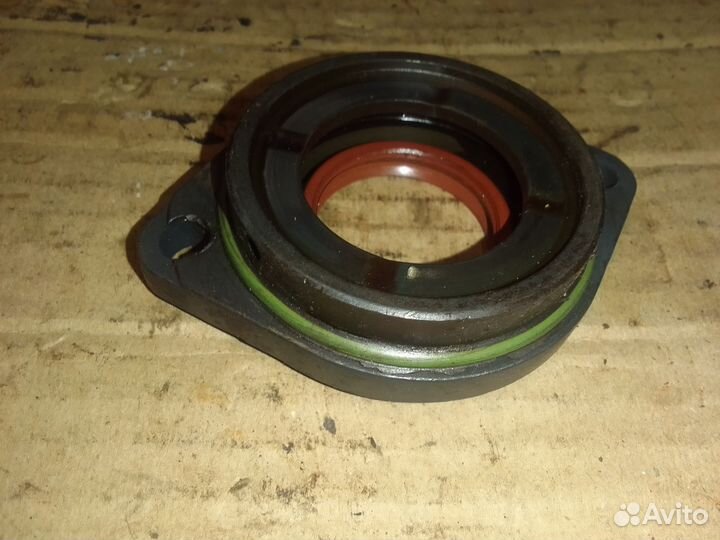 Кольцо промеж вала 1.8 ADR VW Passat B5