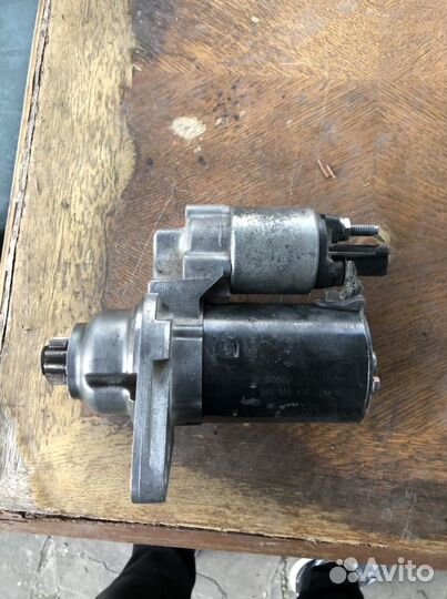 Стартер VW Golf 5 Passat B6 audi