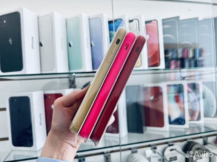 Чехол с яблочком на iPhone XR