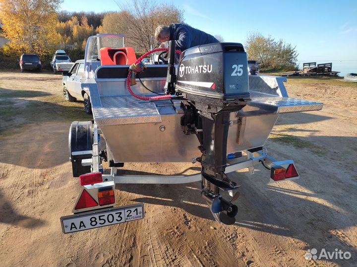 Алюминиевая лодка 