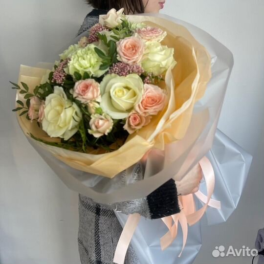 Букет с розами