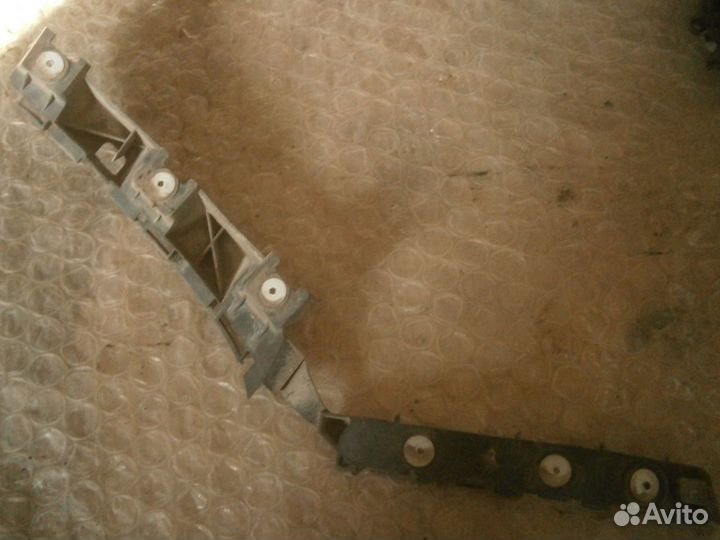 Кронштейн заднего бампера Opel Astra H Опель