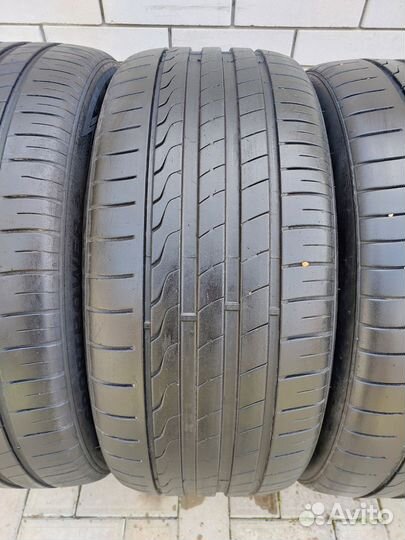 Tristar SportPower 2 245/40 R20 и 275/35 R20 102Y