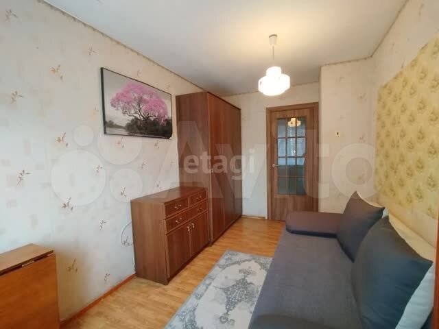 3-к. квартира, 52 м², 2/5 эт.
