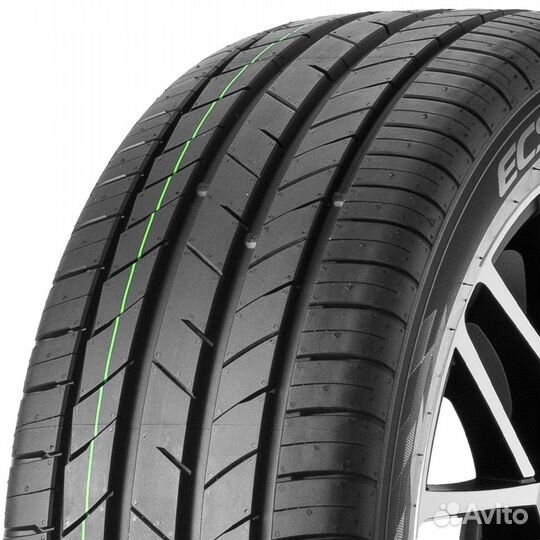 Kumho Ecsta HS52 205/55 R16 91W